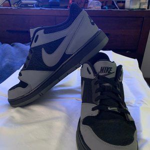 Nike Air Prestige IV Black Cool Grey Sneakers